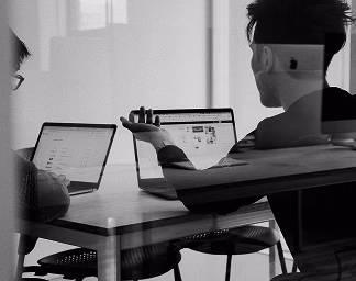 Small photo, office / meeting